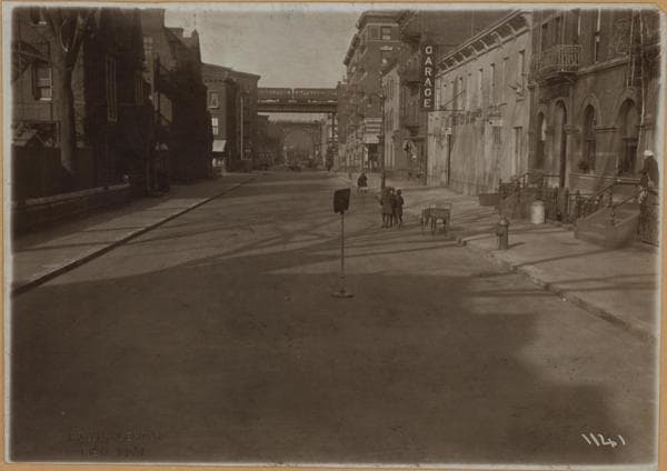 Manhattan: 129th Street - Amsterdam Avenue, 1919