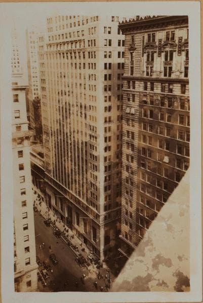 Manhattan: Broad Street - Exchange Place, 1931