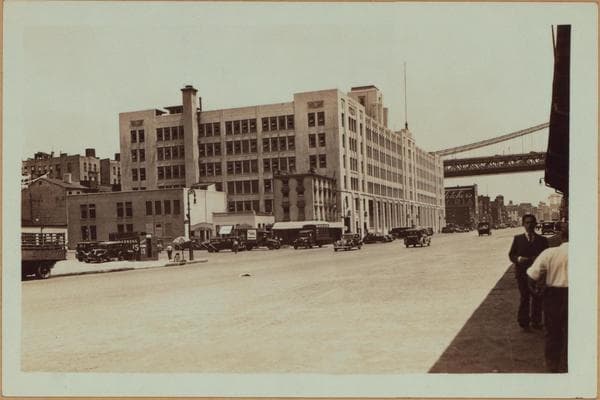 Manhattan: South Street - Catherine Slip, 1932–1933