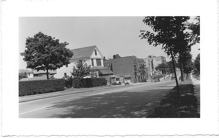 233rd Street at Oneida Avenue, to East, Bronx, 1942-08-25