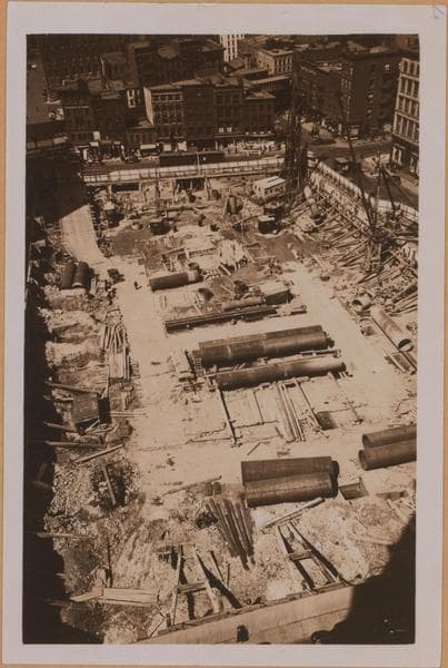 Manhattan: West Broadway - Vesey Street, 1935