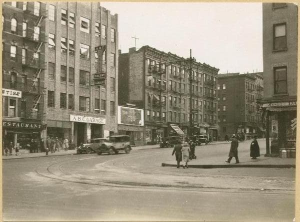 Manhattan: Amsterdam Avenue - 124th Street (West), 1928–1940