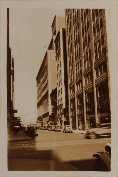 Manhattan: 49th Street - Madison Avenue, 1932
