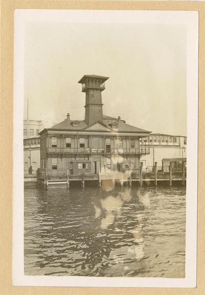 Manhattan: Battery Park - Firehouse., 1929–1931