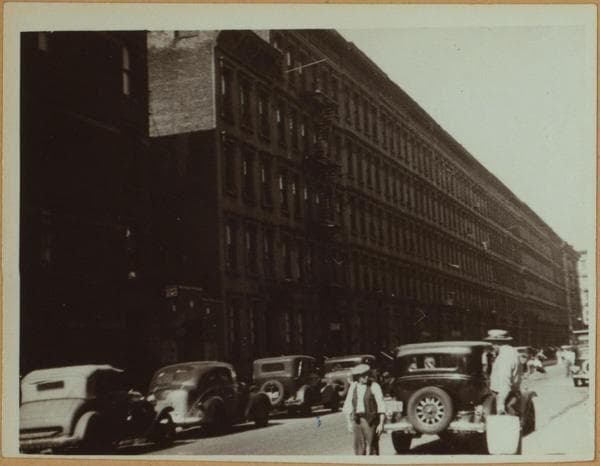 Social conditions - Housing - Views of tenements in poor neighborhoods of Manhattan., 1930