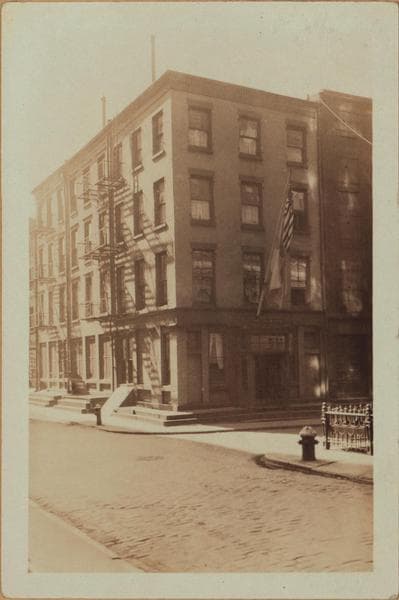 Manhattan: Water Street - Moore Street, 1927