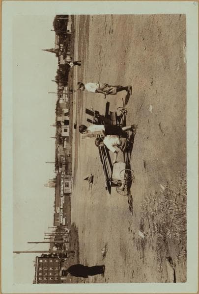 Recreation and hobbies - Children playing., 1931–1935