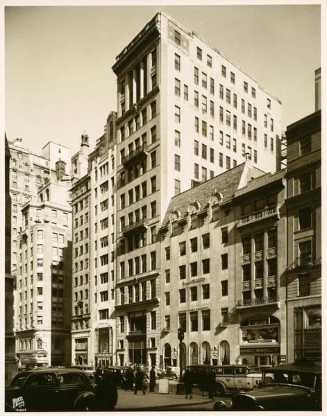 677 Fifth Avenue - (53rd Street - 54th Street)
