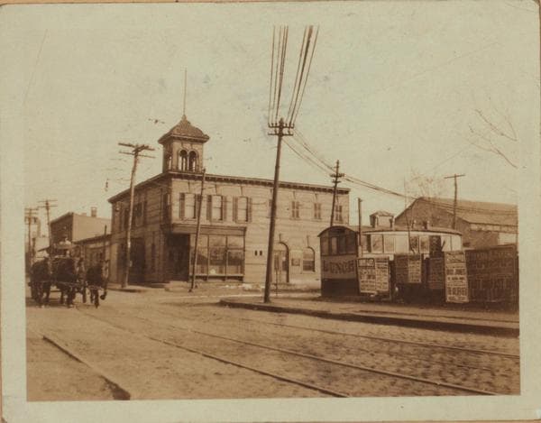 Queens: Wyckoff Avenue - Halsey Street, 1922–1925