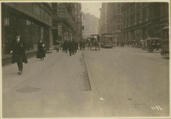Broadway - 18th Street, southwest corner, 1919-05-03