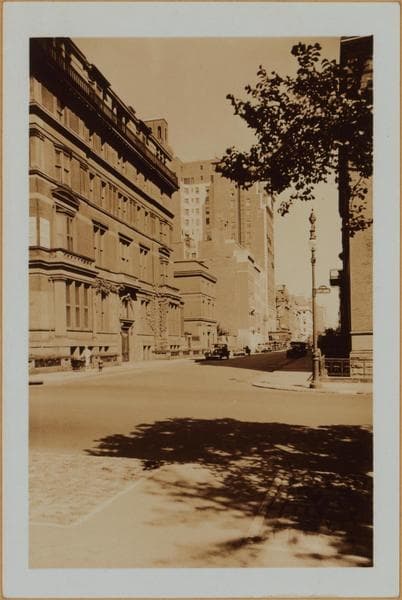 Manhattan: 69th Street (East) - 5th Avenue, 1937