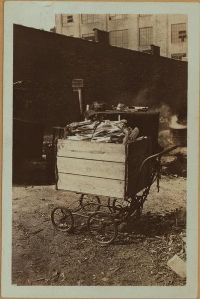 Squatters Colony at the Morton Street and Washington Street., 1934