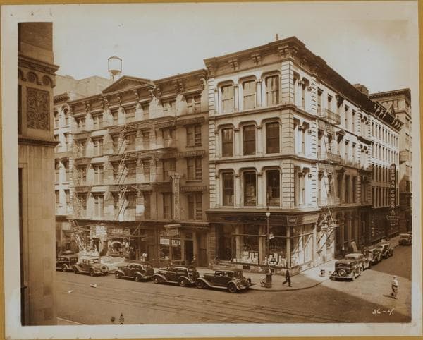Manhattan: Broadway - Walker Street, 1939
