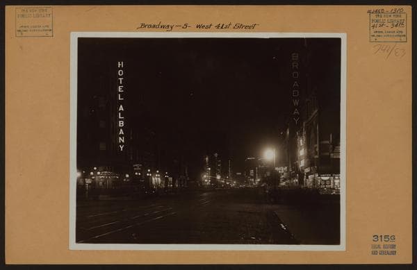 Manhattan: Broadway - 41st Street (West)