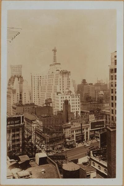 Manhattan: Broadway - 46th Street (West), 1935