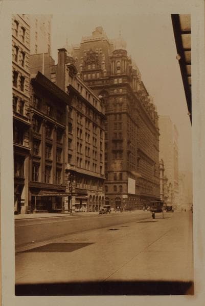 Manhattan: 34th Street (East) - 5th Avenue, 1929