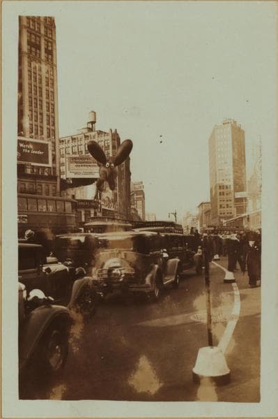 Celebrations - Parades - Municipal events - Macy's Thanksgiving Parade., 1932