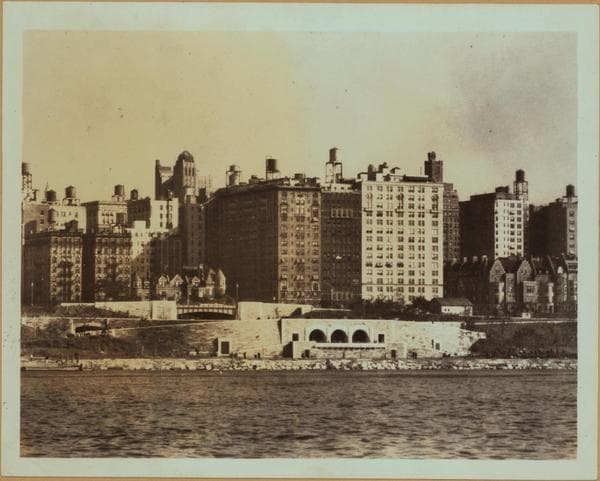 North (Hudson) River - Shore and skyline - Manhattan - 59th Street - George Washington Bridge., 1937