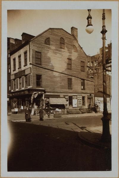 Manhattan: Cooper Square (North) - Between 5th and 6th Streets (East)., 1924–1935