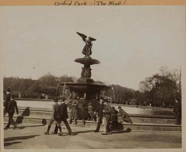 Manhattan: Central Park - Terrace Fountain and the Lake - The Mall., 1892