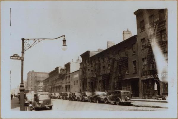 Manhattan: Greenwich Street - Barrow Street, 1941