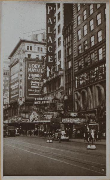 Manhattan: Broadway - 47th Street (West), 1935–1937