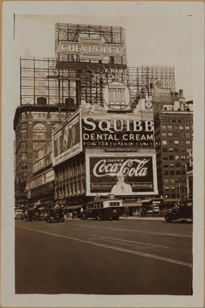 Manhattan: Broadway - 47th Street (West), 1933