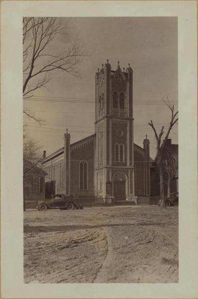 Queens: Roosevelt Avenue - Main Street, 1922–1930