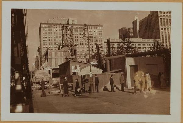 Manhattan: 6th Avenue - 40th Street (West), 1932–1941