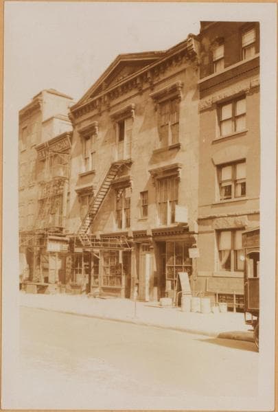 Brooklyn: Henry Street - Cranberry Street, 1922–1932