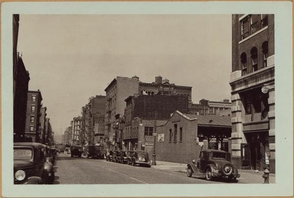 Manhattan: West Broadway - Canal Street, 1939