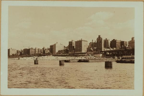 North (Hudson) River - Shore and skyline - Manhattan - 59th Street - George Washington Bridge., 1934–1935
