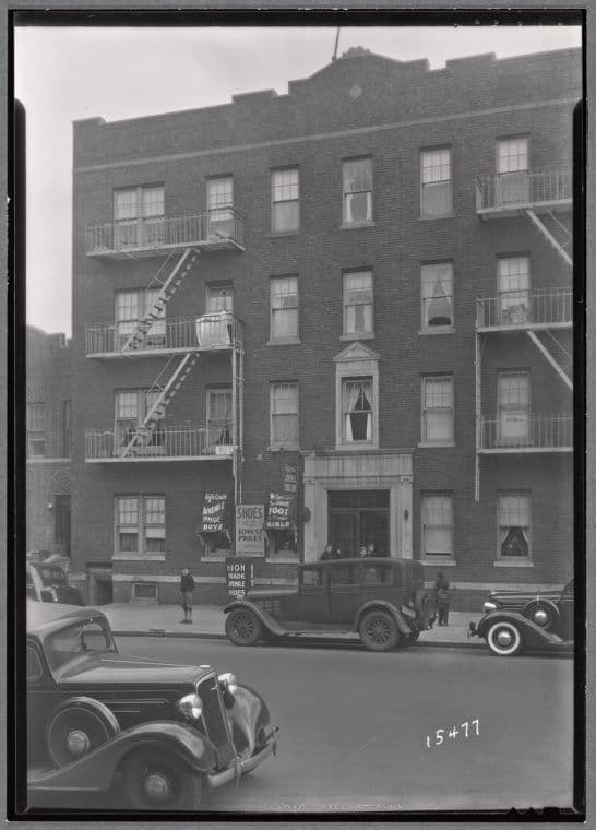 Apartment building with first floor shoe shop: Saratoga Ave.-Riverdale Av-Livonia, Brooklyn