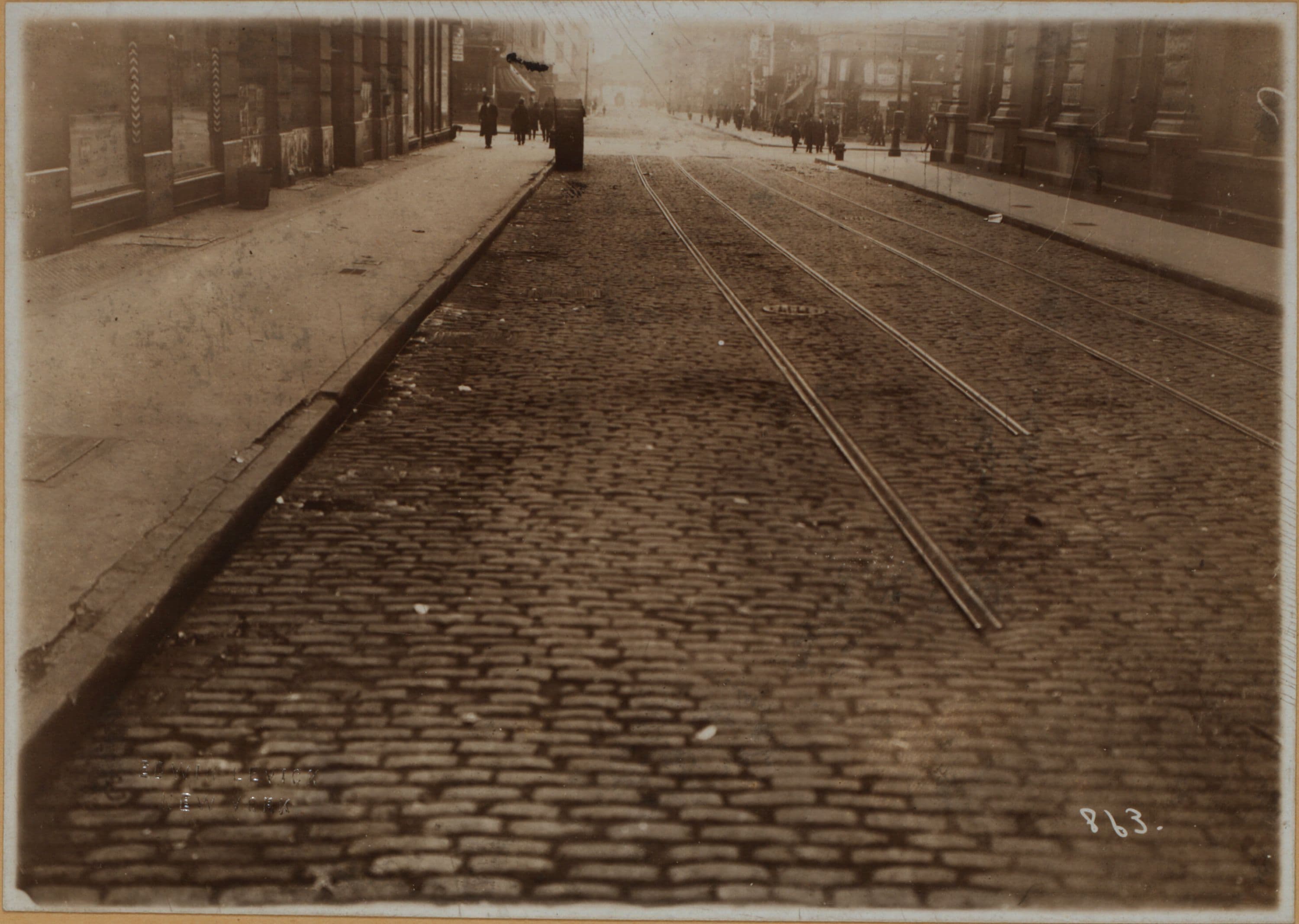 Manhattan: Bleecker Street - Crosbey Street