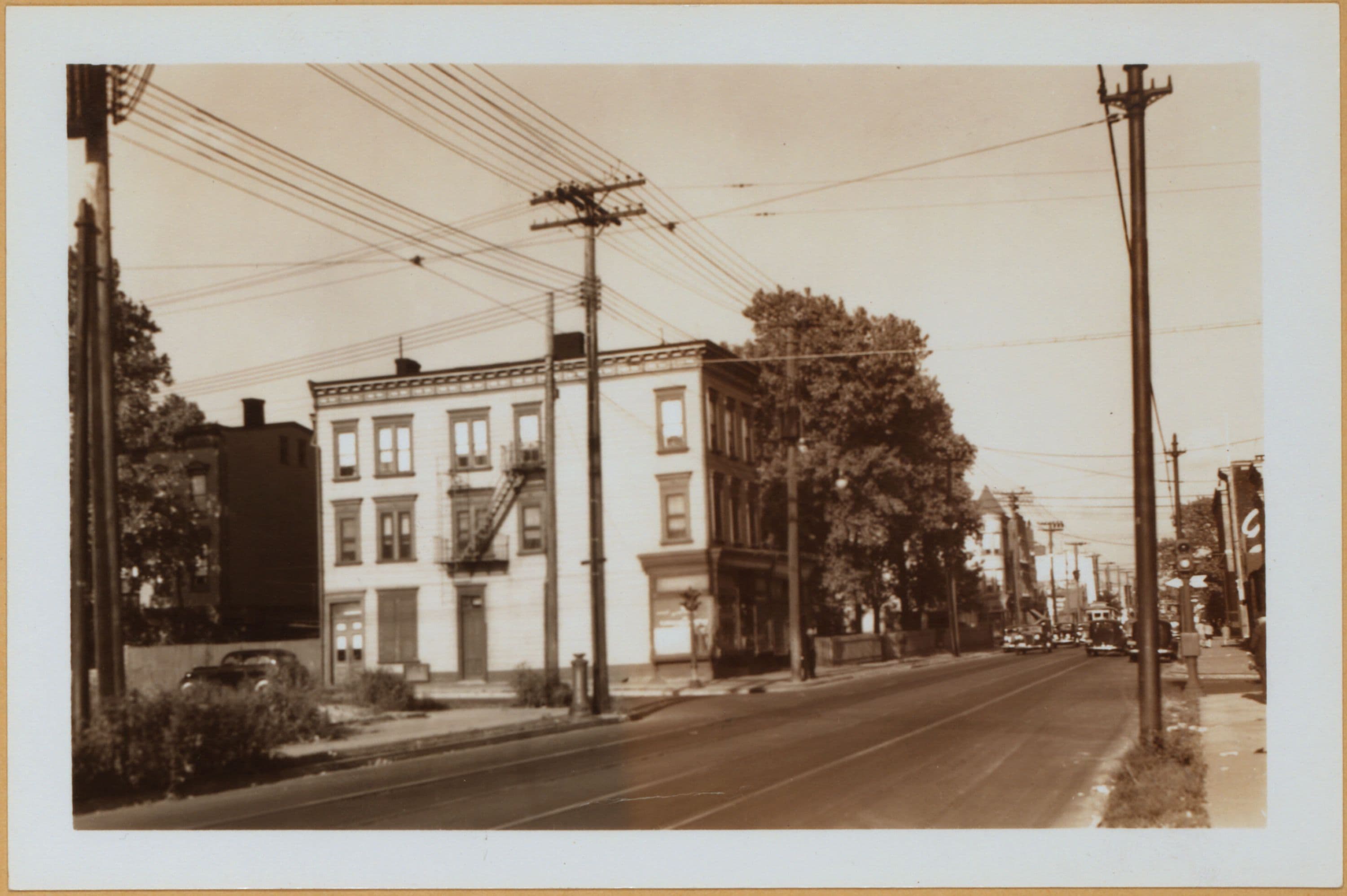 Brooklyn: Liberty Avenue - Montauk Avenue