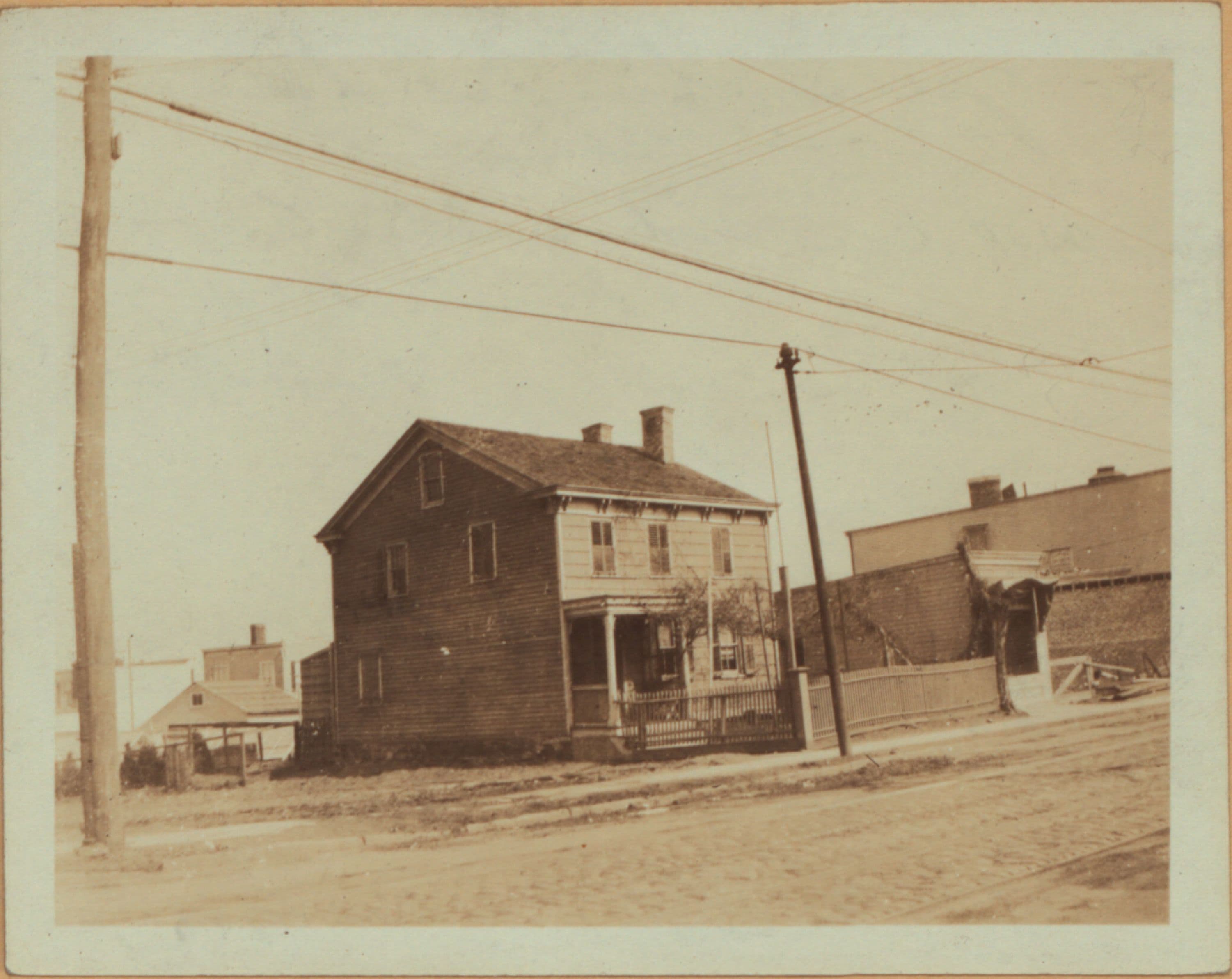 Queens: Metropolitan Avenue - 73rd Place, 1922–1923