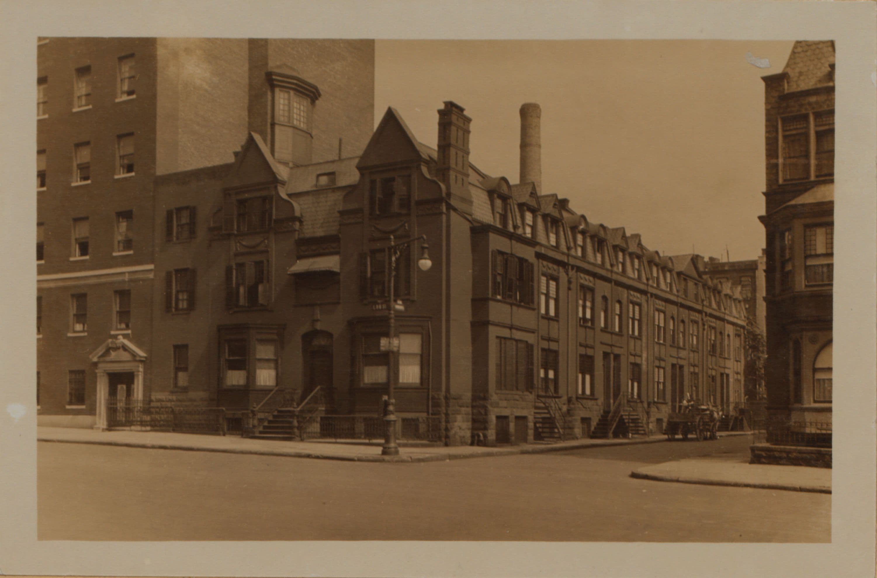 Manhattan: Henderson Place - 86th Street (East)