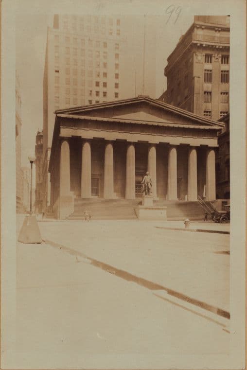 Manhattan: Nassau Street - Wall Street