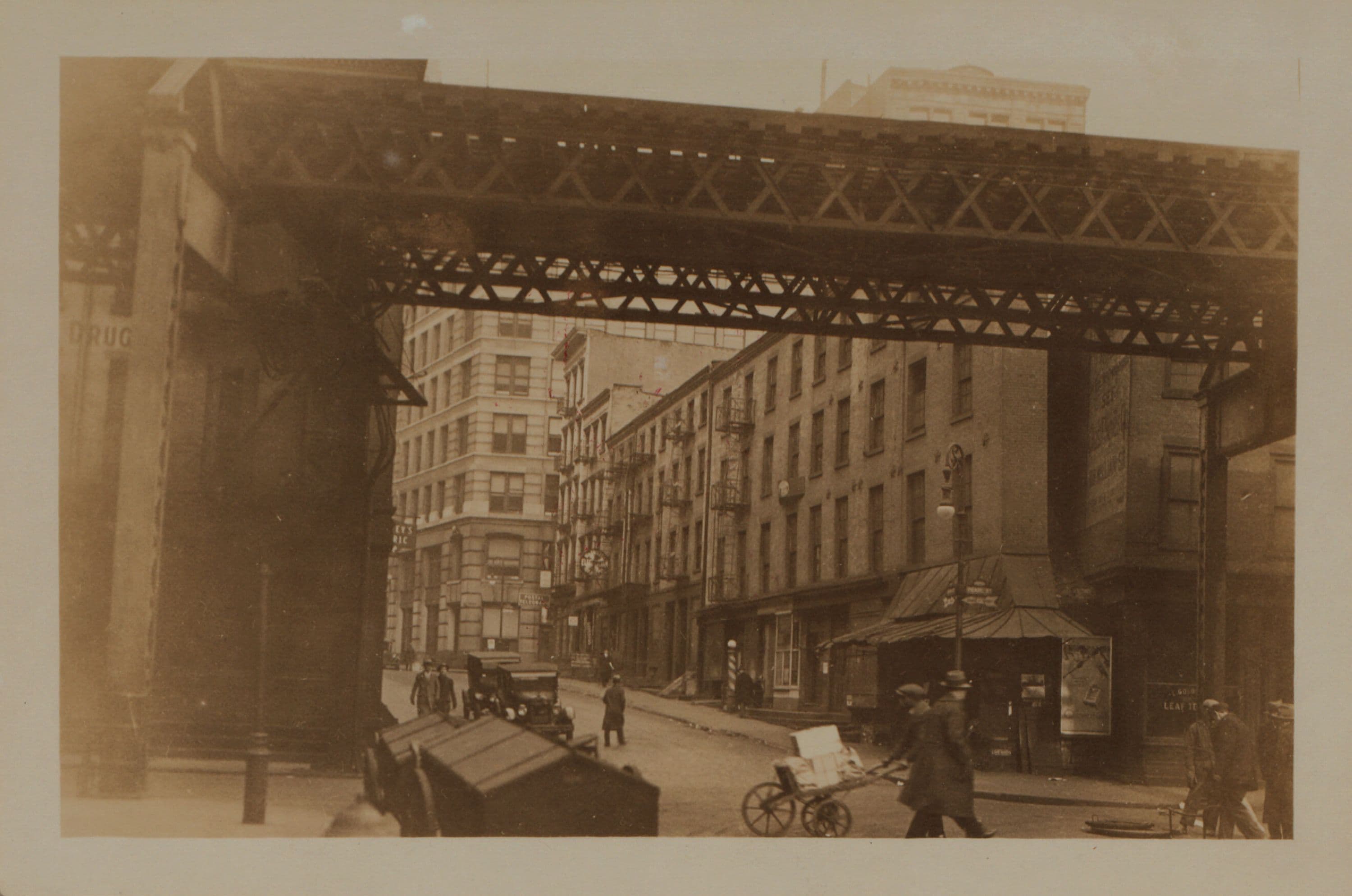 Manhattan: John Street - Pearl Street