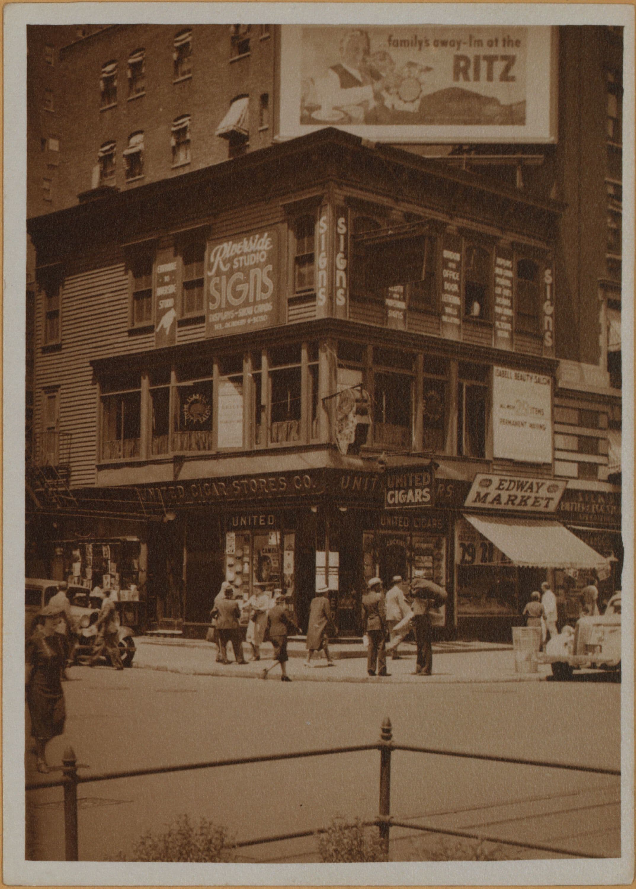 Manhattan: Broadway - 100th Street (West)