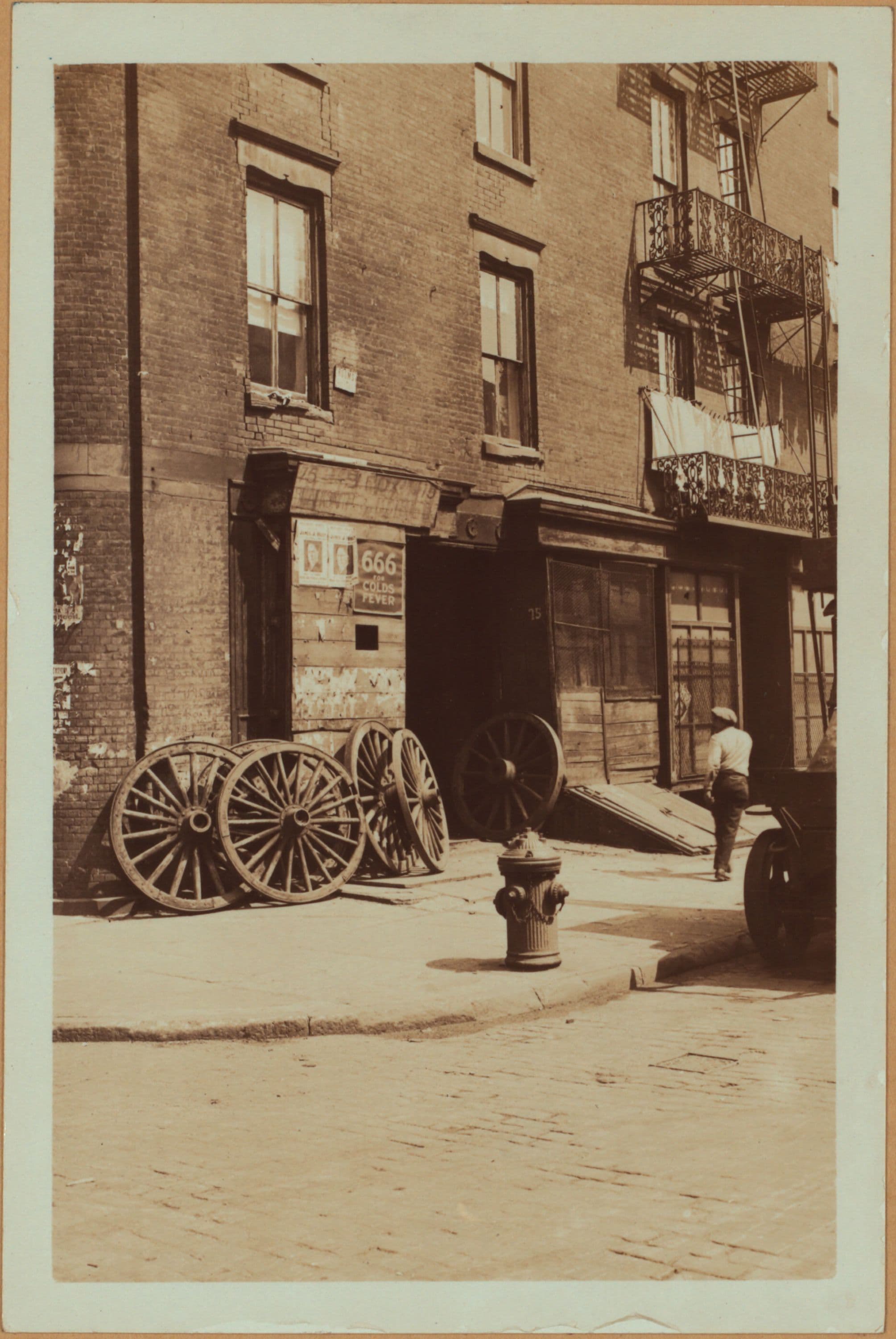 Manhattan: New Chambers Street - Batavia Street