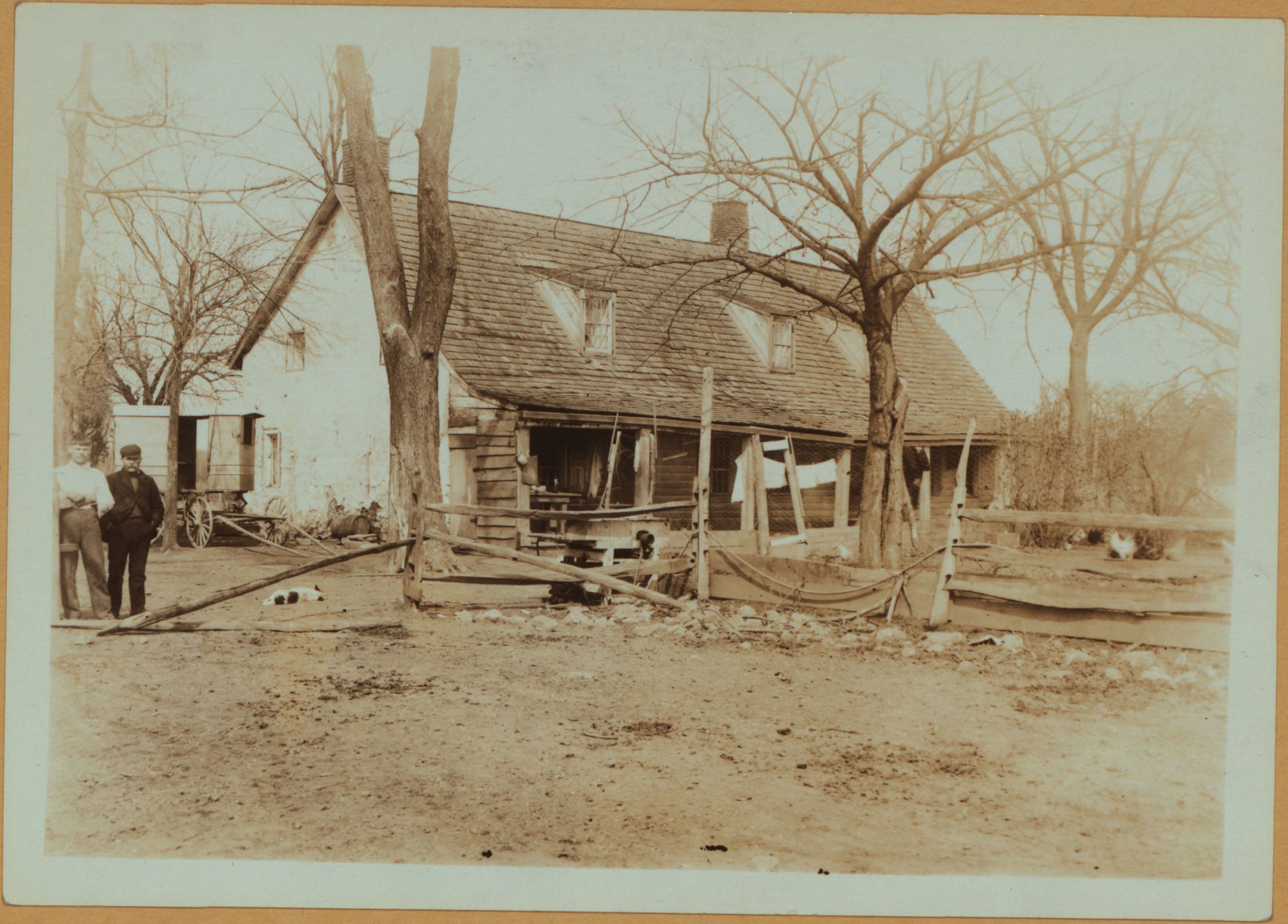 Richmond: Stewart Avenue - Watchogue Road