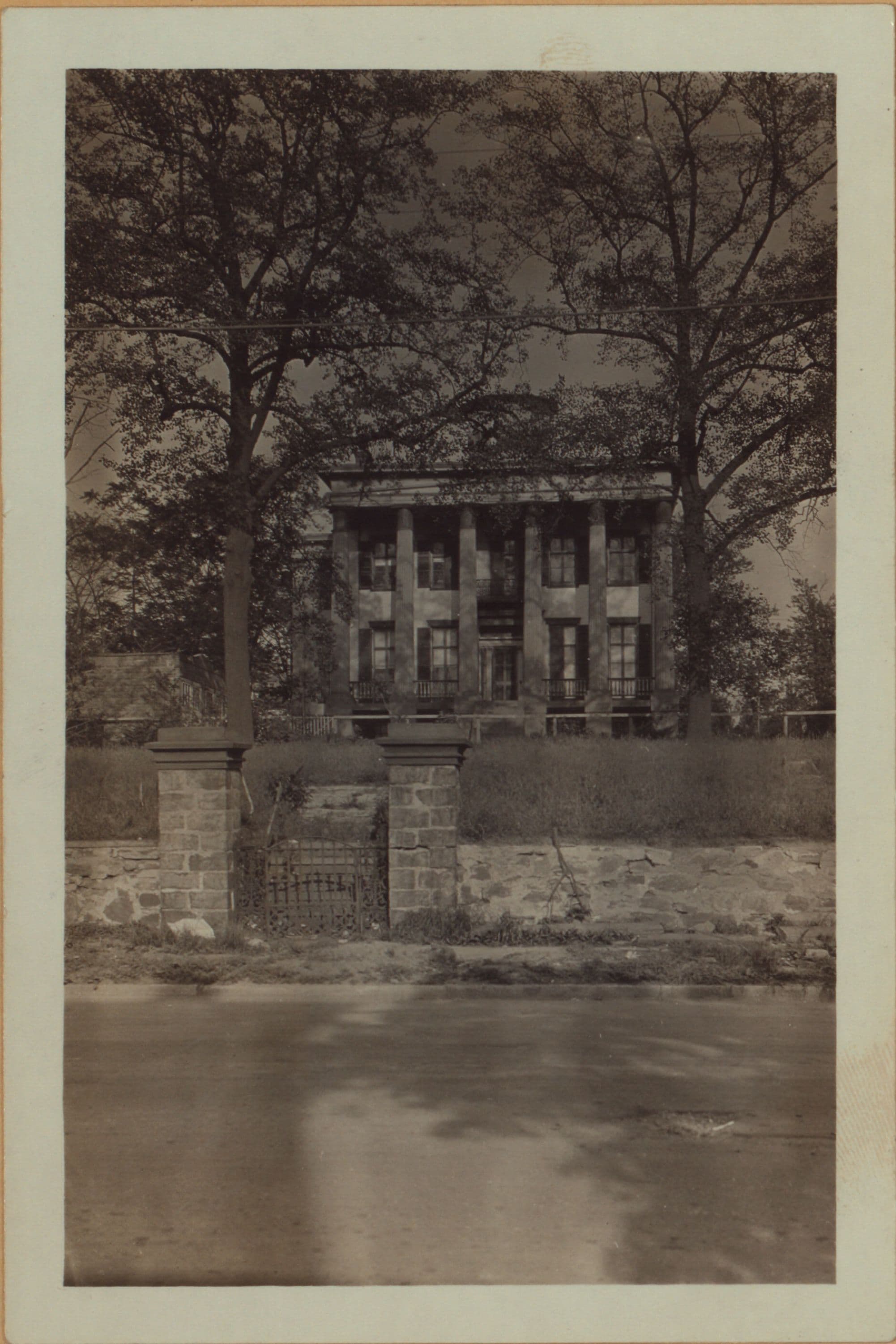 Queens: 4th Street - 27th Avenue