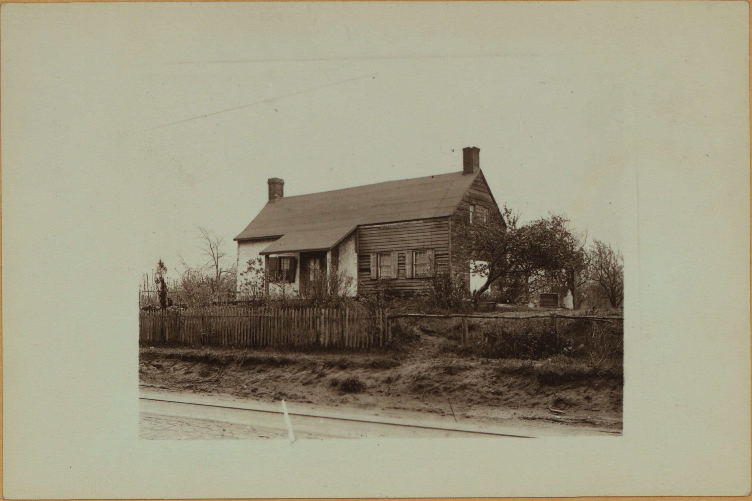 Richmond: Richmond Terrace - Holland Avenue