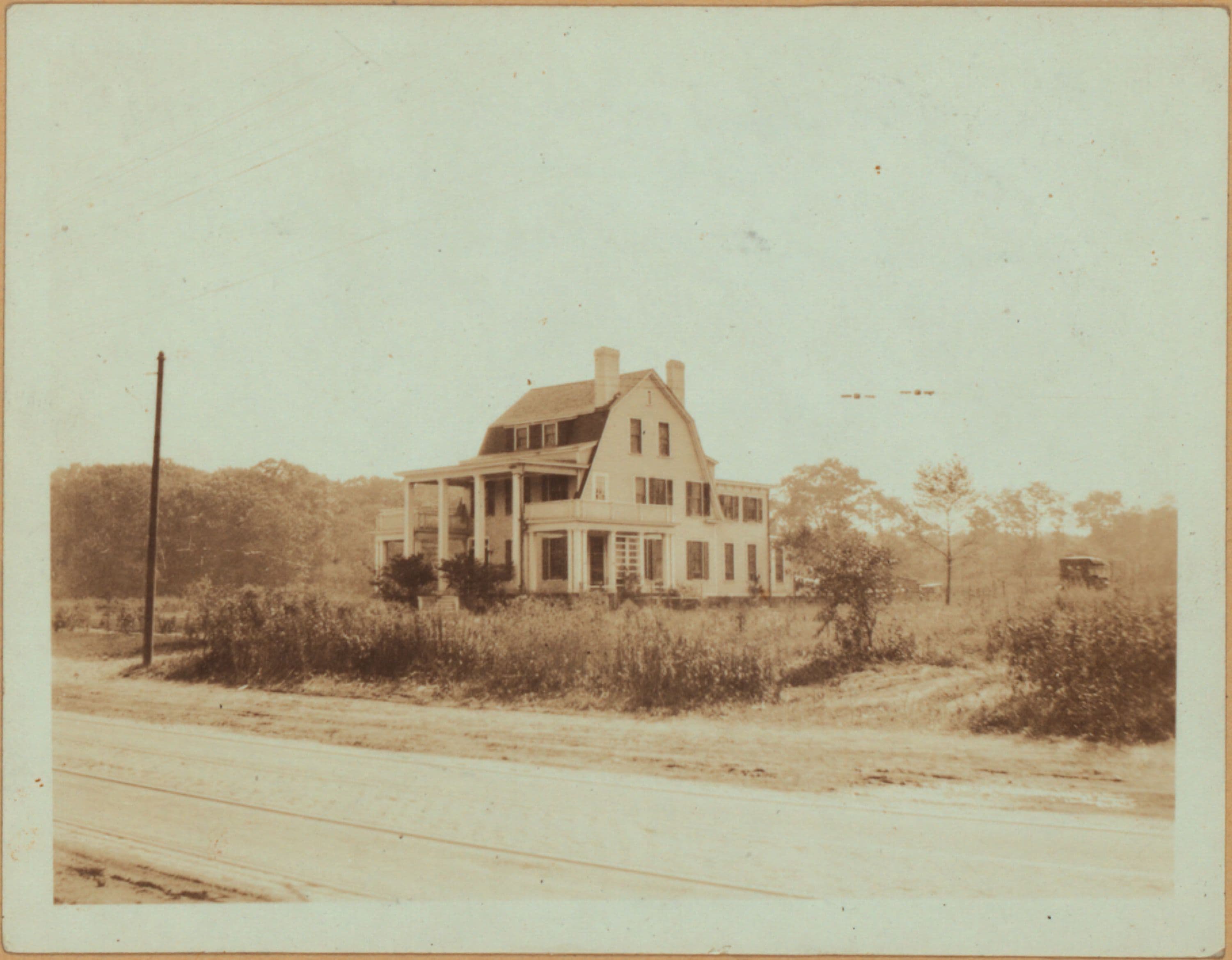 Queens: Metropolitan Avenue - 75th Road