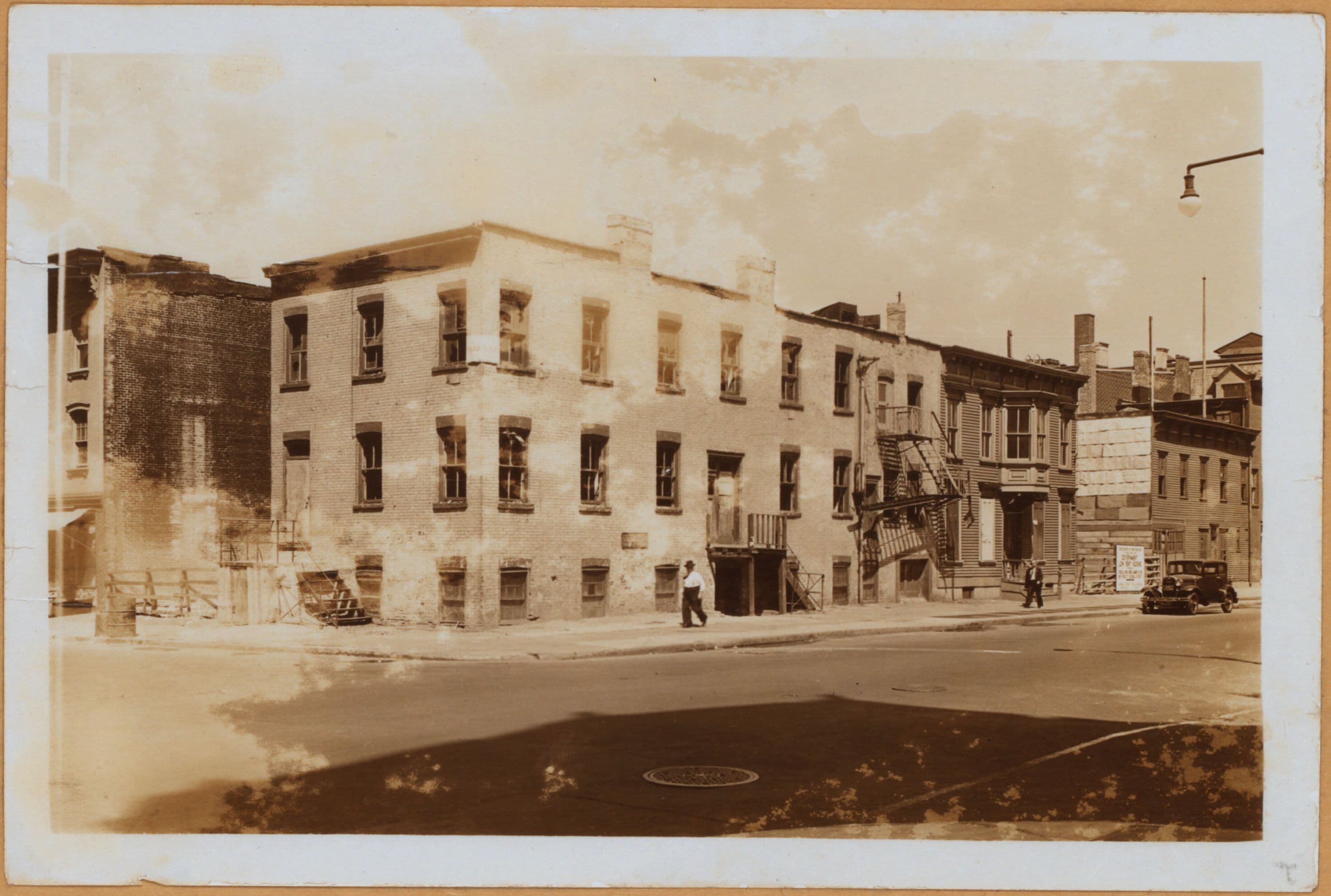Brooklyn: Bushwick Avenue - Scholes Street