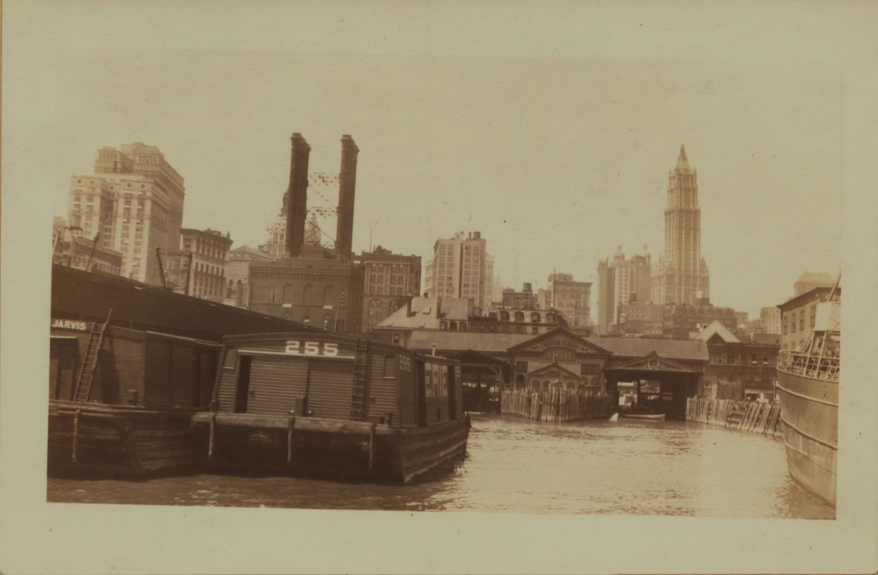 East River - Fulton Ferry Slip.