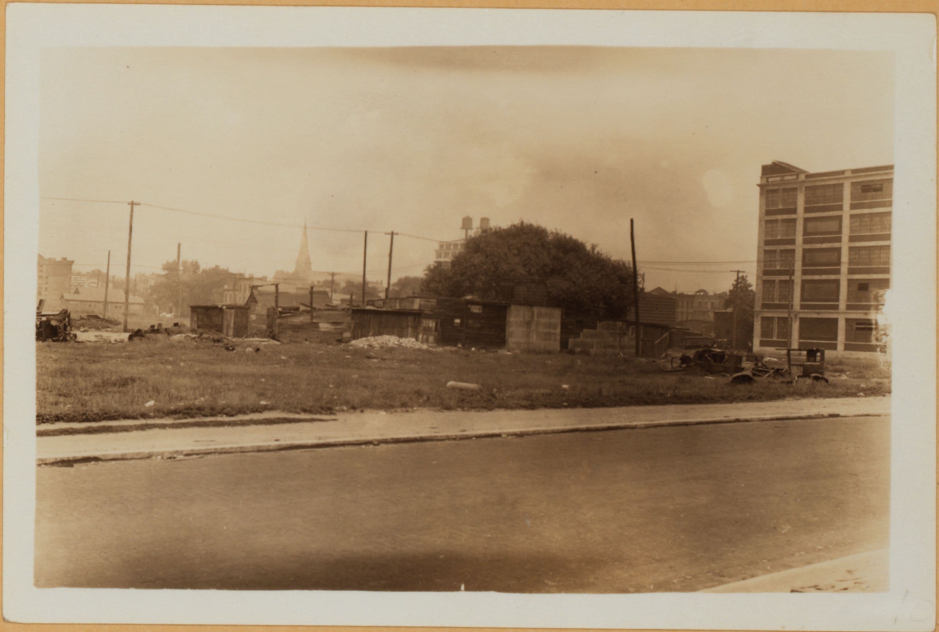 Brooklyn: Lorraine Street - Henry Street