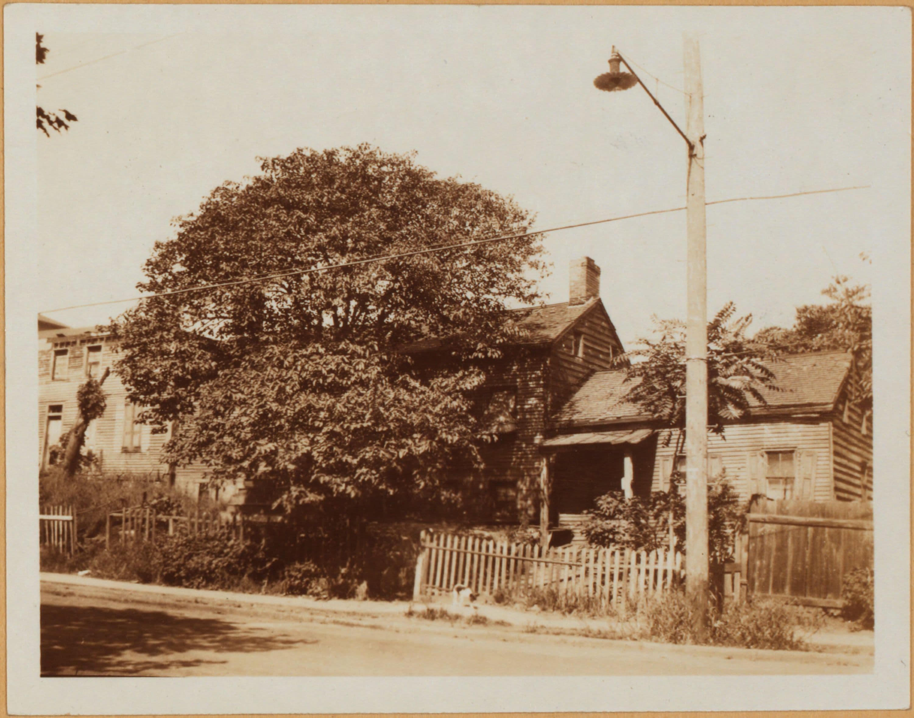 Brooklyn: Maspeth Avenue - Debevoise Avenue, 1922–1928