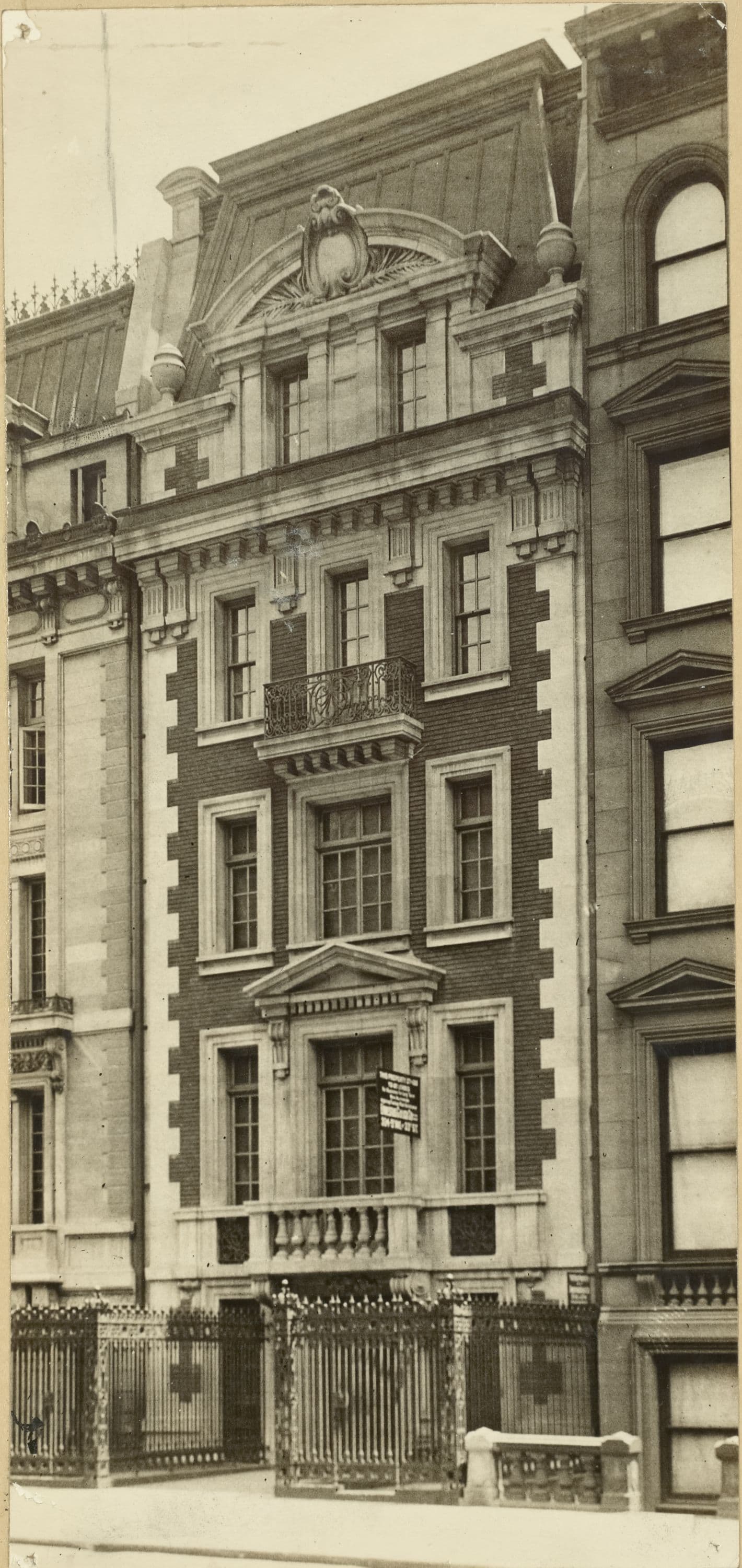 Manhattan: 5th Avenue - 48th Street